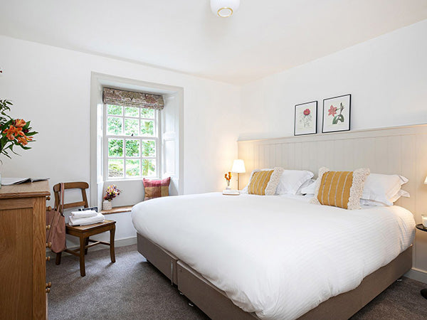 April in the Lake District Knitting Retreat - Monday 27th April - Friday 1st May 2026