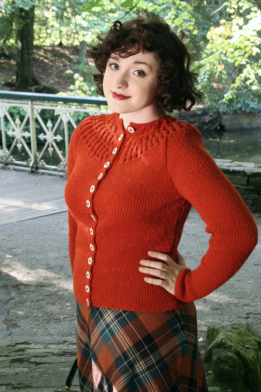 Pattern - Warm Bubble Stitch Cardigan