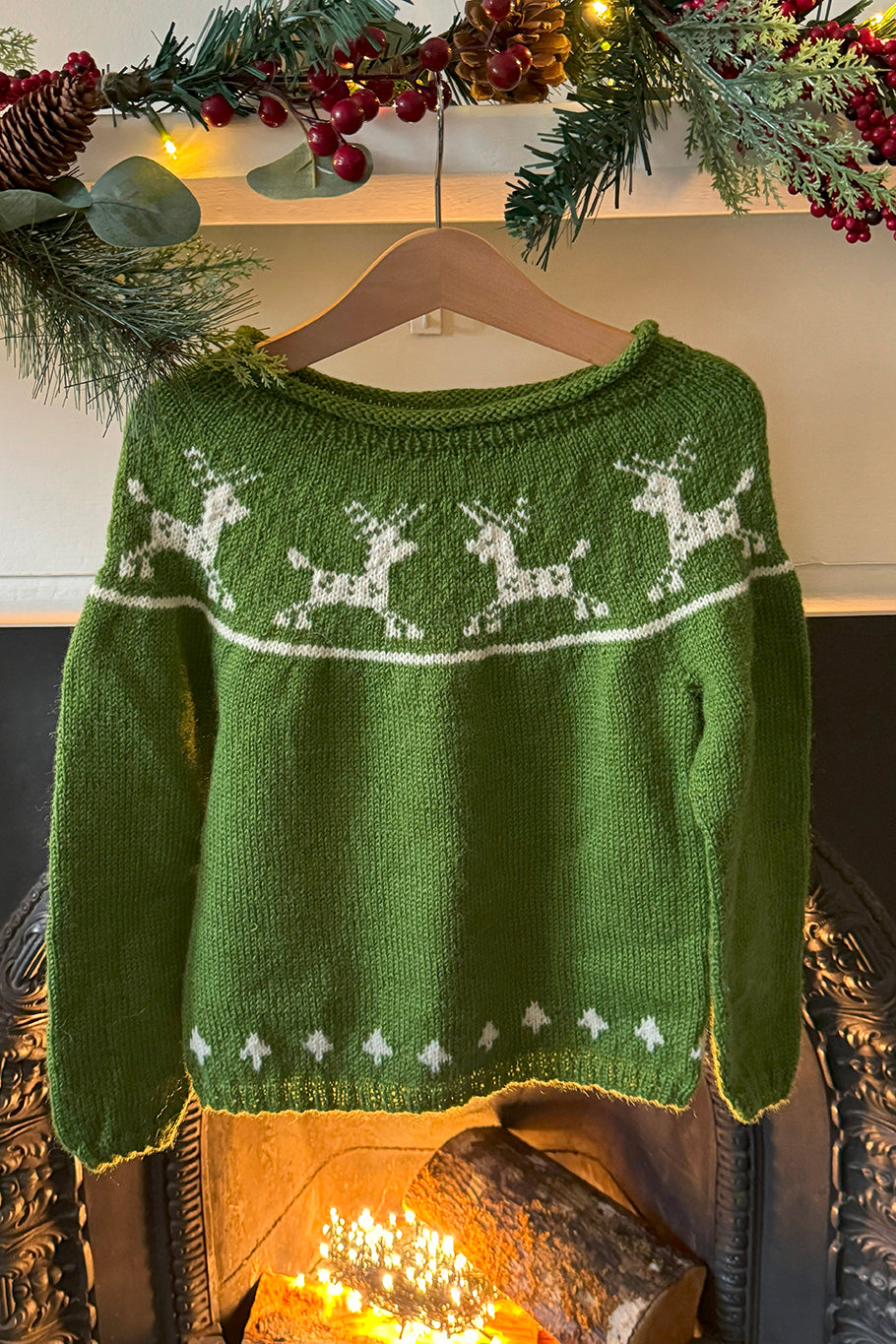 Junior Christmas Jumper Yarn Kit