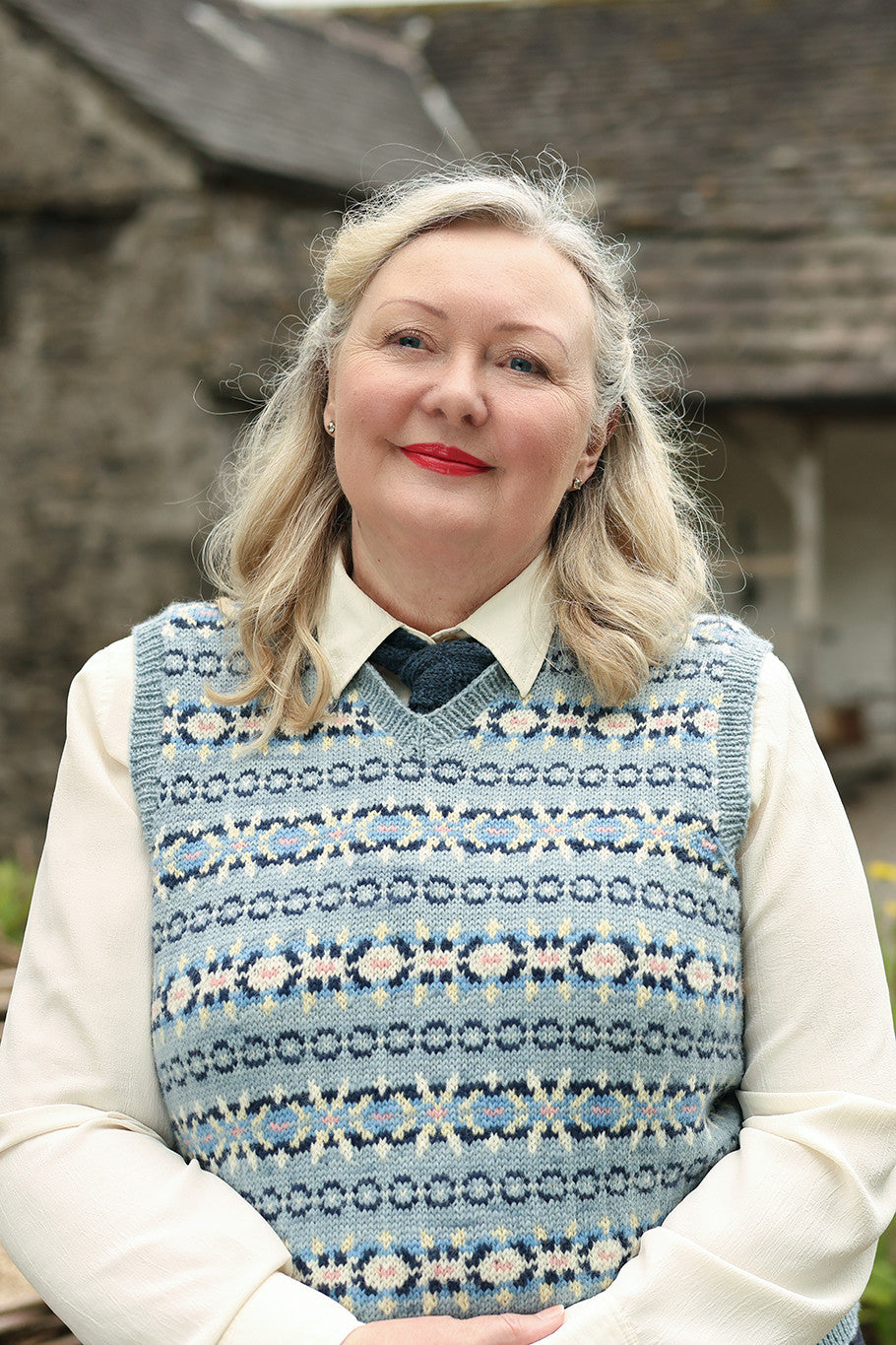 Pattern - Lady's Sleeveless Fair Isle Pullover