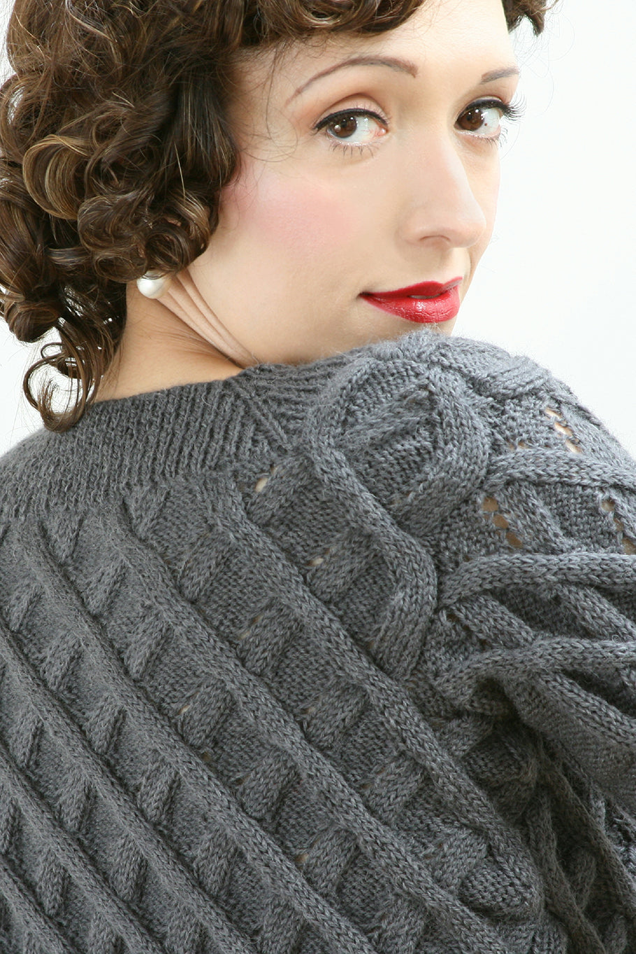 Pattern - Lady's Jumper Cardigan