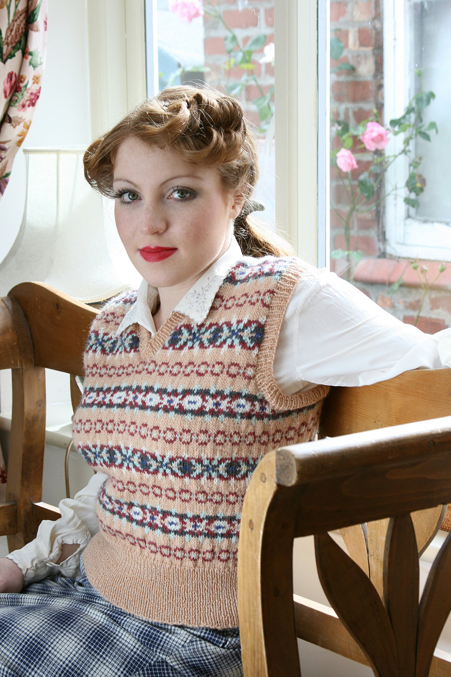 Pattern - Lady&#39;s Sleeveless Fair Isle Pullover