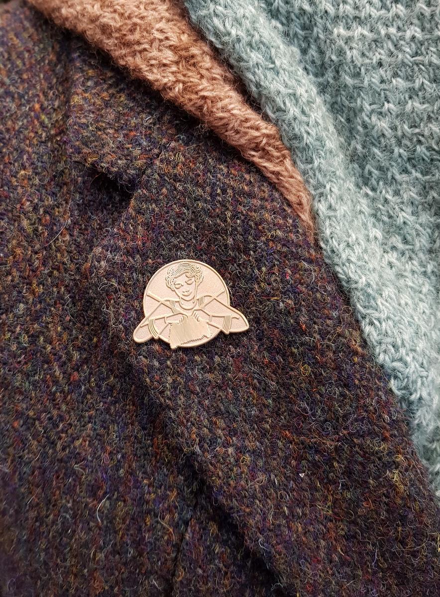 Knitting Lady Metal Pin