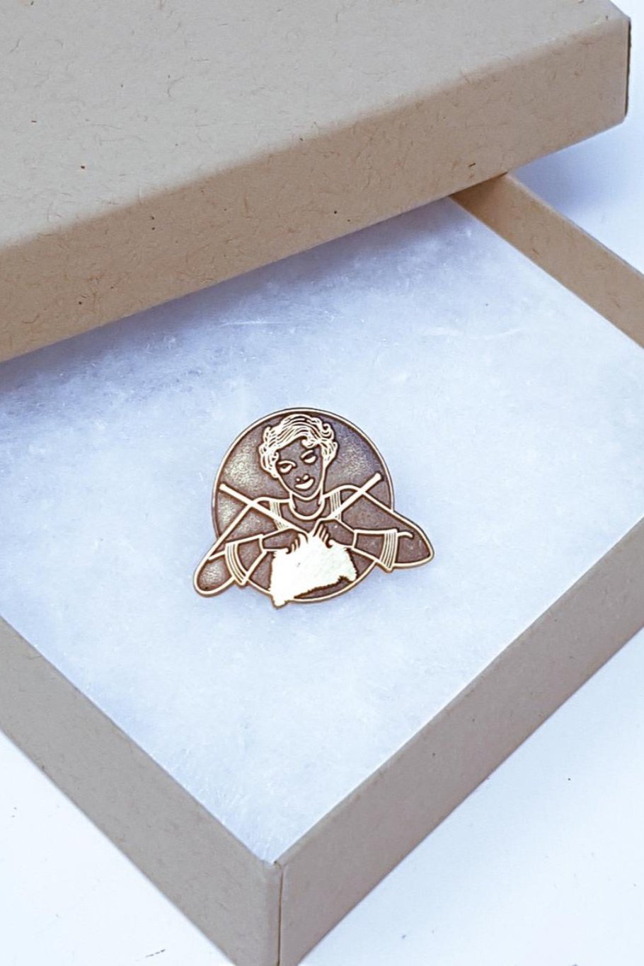 Knitting Lady Metal Pin